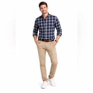 VINCE Navy Plaid Classic Fit Button Down Long Sleeve preppy cotton rayon Size M